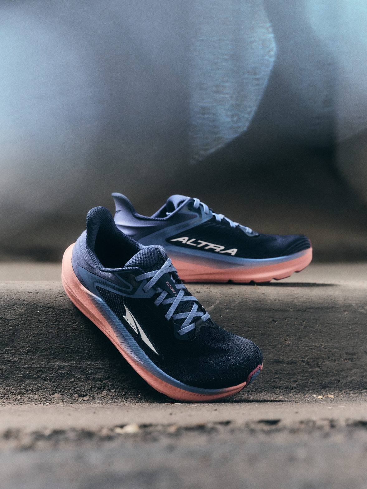 S25_Torin8_Womens_Navy_AL0A85QF_445_00812