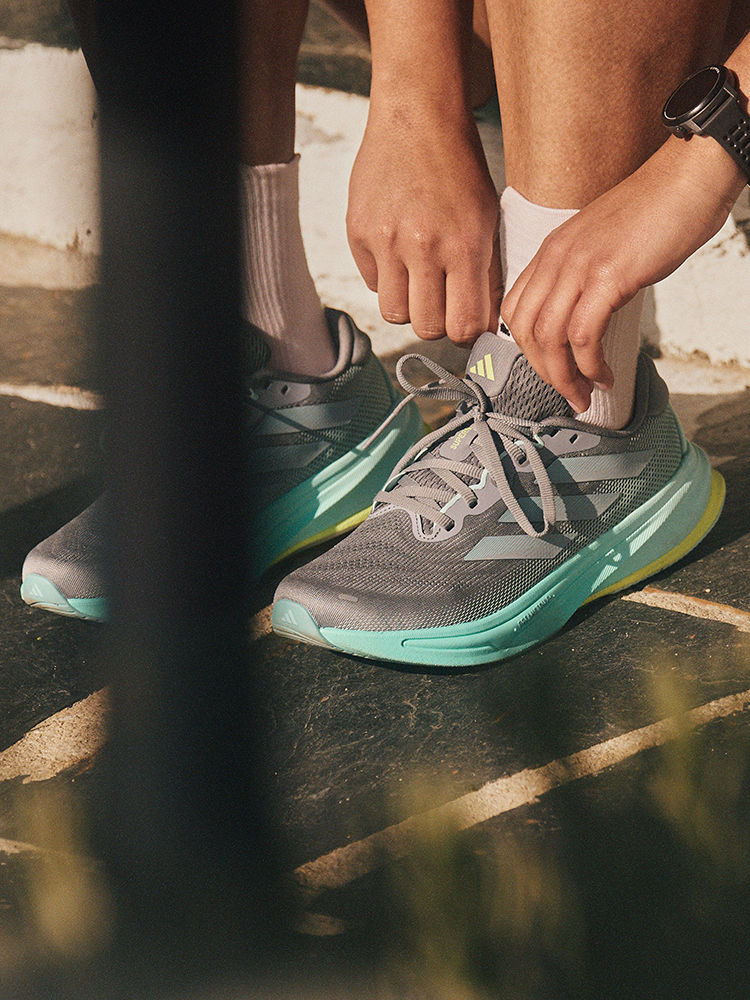 SS26_GEL-CUMULUS-28_Highlight_M_ON-FOOT-ACTION_A SS26_GEL-CUMULUS-28_Highlight_M_ON-FOOT-ACTION_A