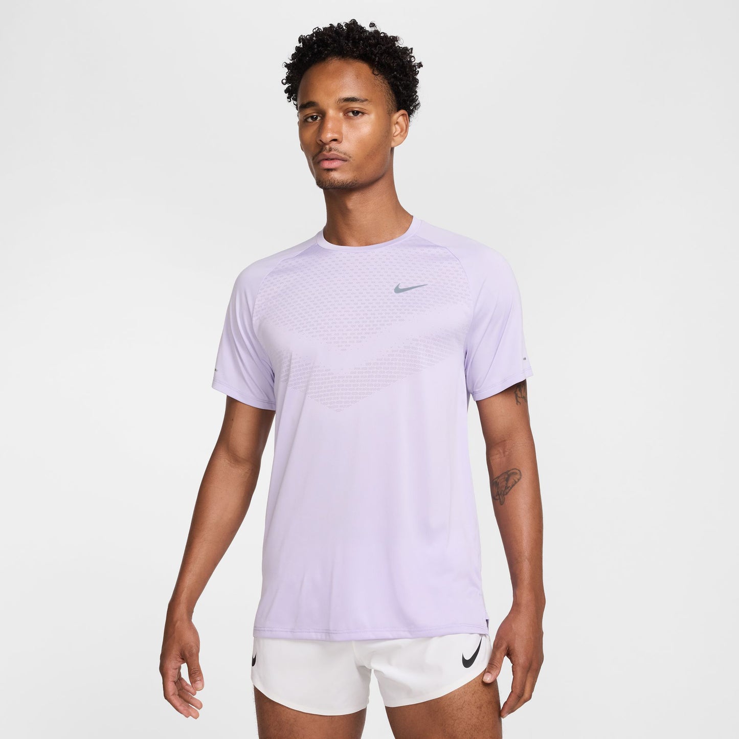 Nike Stride Laufshirt Herren - flieder