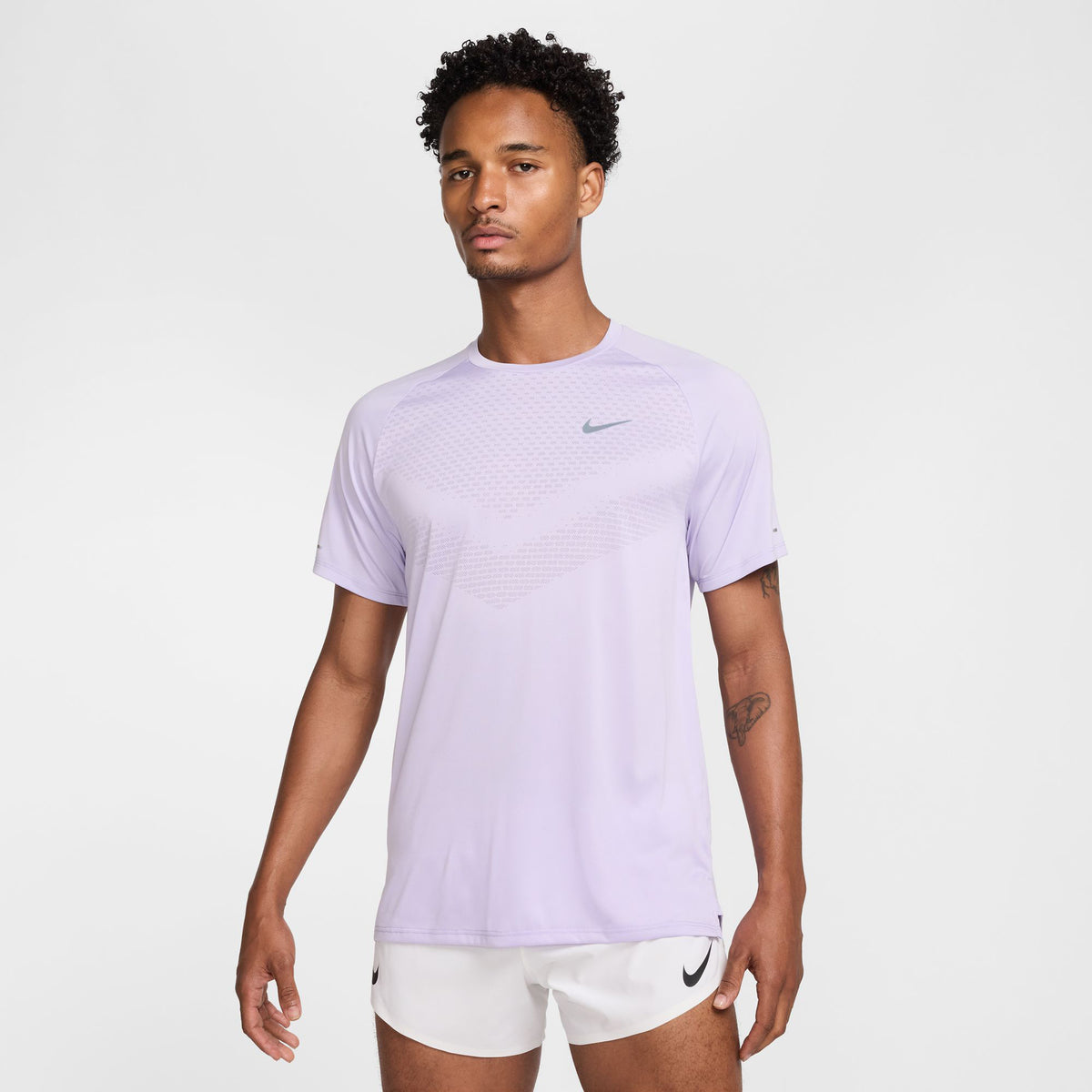 Nike Stride  Laufshirt Herren - flieder