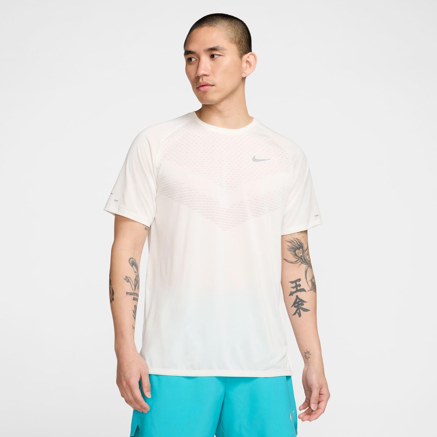 Nike Stride Laufshirt Herren - creme