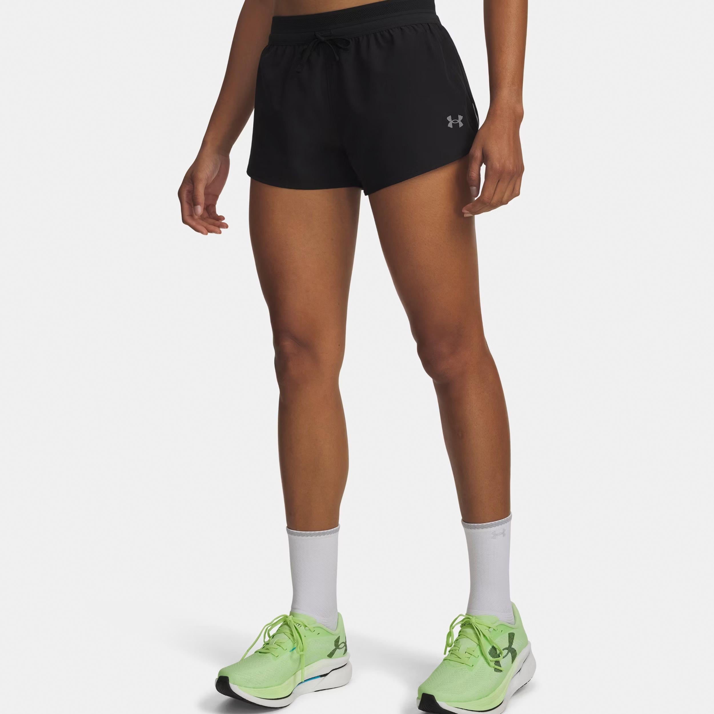 Under Armour Velociti Pro Vent s Laufshorts Damen-schwarz, silber