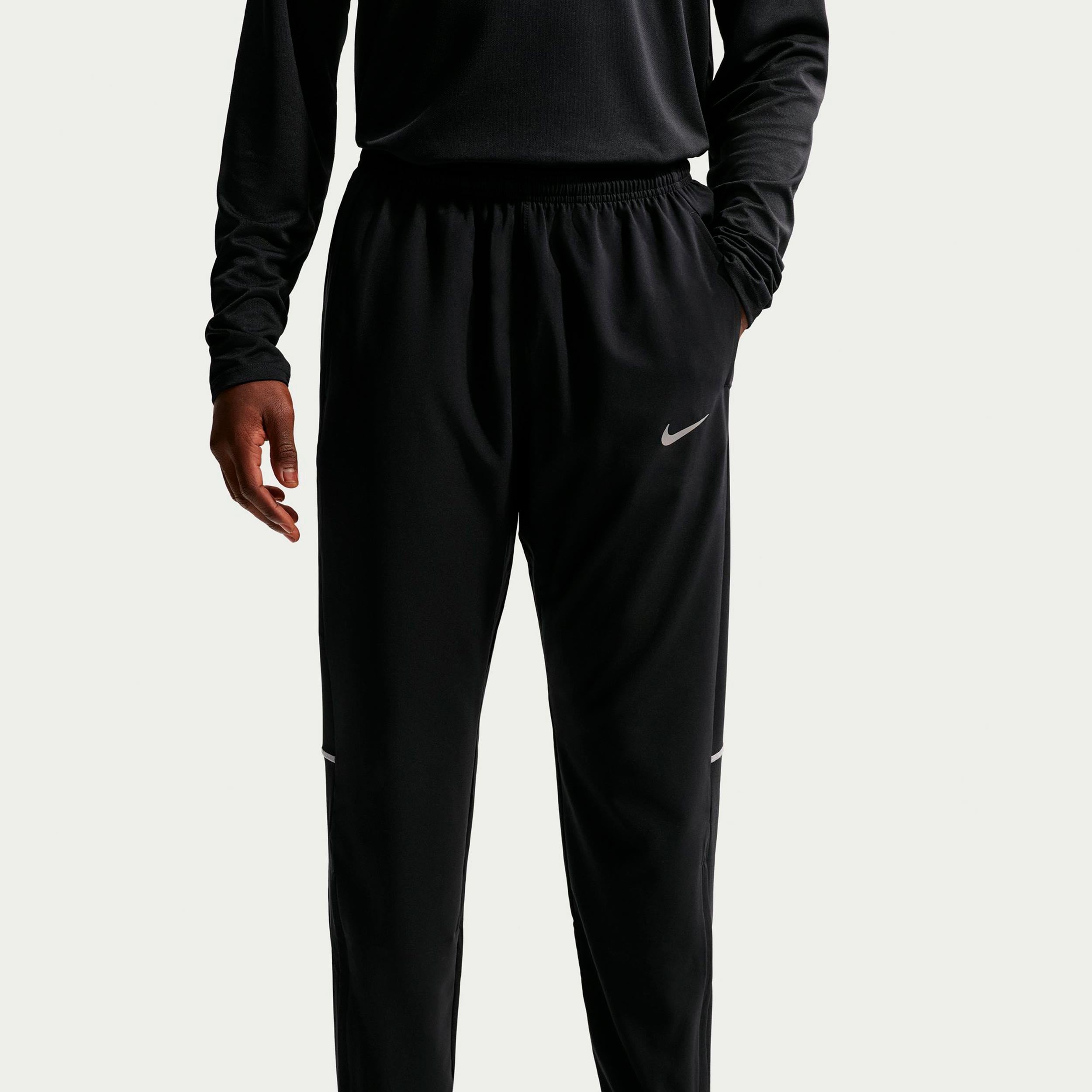 Nike Miler Pant Laufhose Herren - schwarz, silber