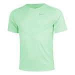 Nike Bekleidung Nike Dri-Fit Rise 365 Laufshirt Herren-Mint