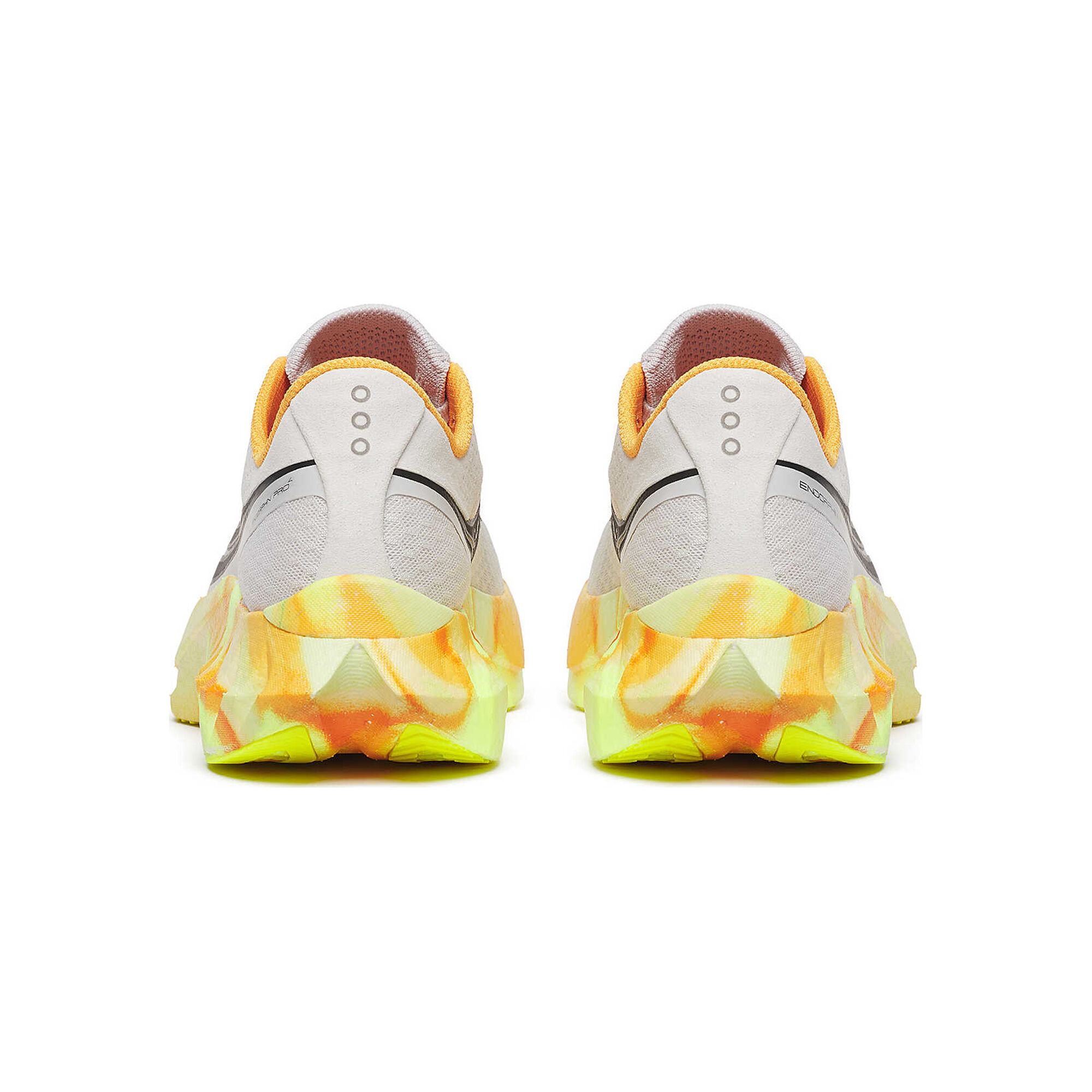 Saucony